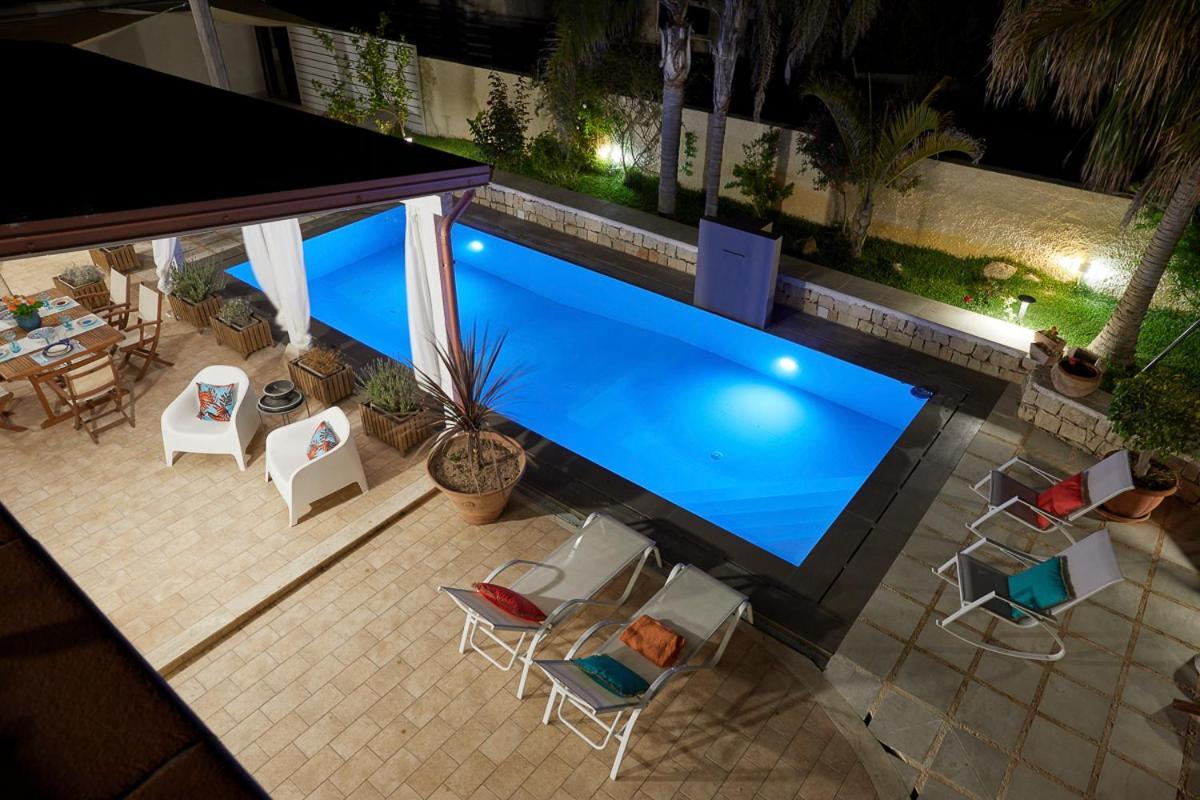 Villa Zamia Con Piscina Santa Maria Del Focallo Kültér fotó