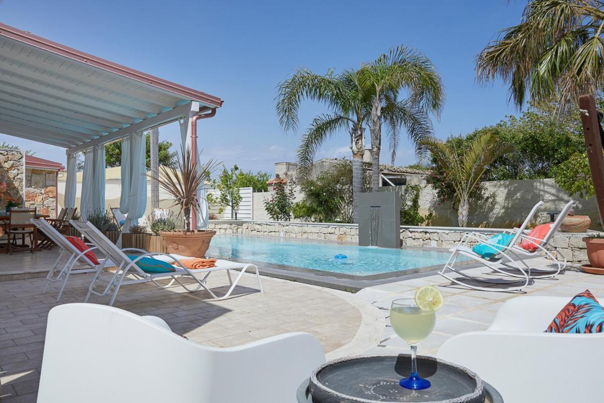 Villa Zamia Con Piscina Santa Maria Del Focallo Kültér fotó